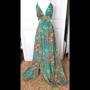 Tropical Print Maxi Dress